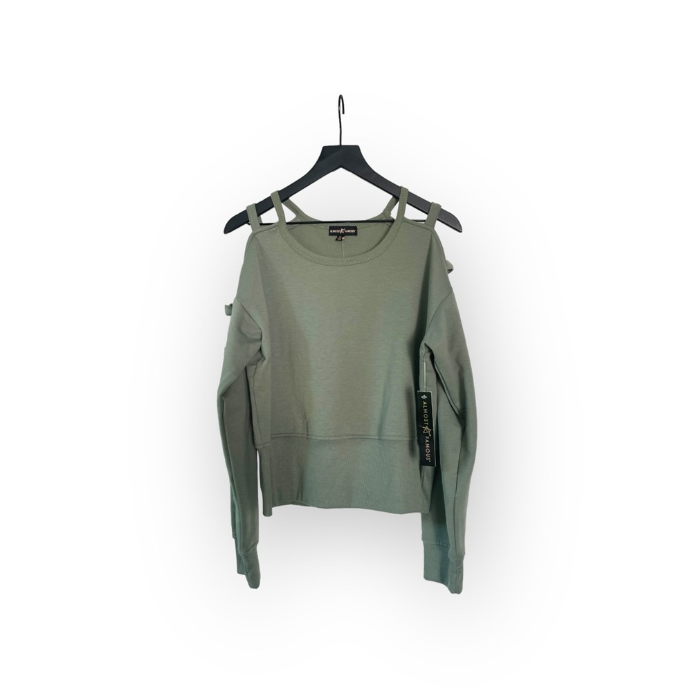 NWT Almost Famous sweatshirt material open sleeve cold shoulder top